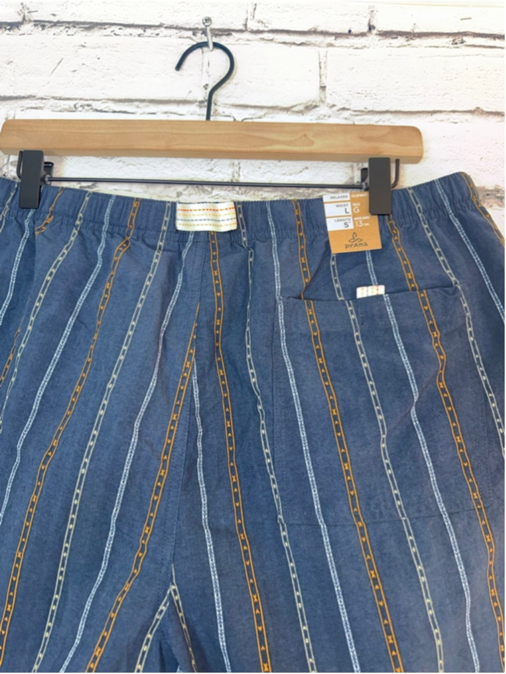 Men's Prana Shorts size XS Indio Heritage Shorts Aztec Print Blue 5' Inseam - Picture 11 of 14
